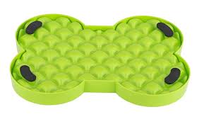LickiMat SloDog® Green Slow Feeder Plate